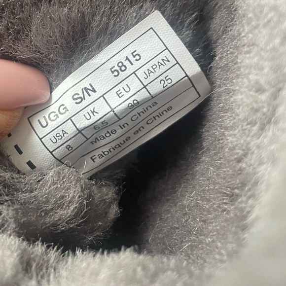 UGG Classic Tall II Sheepskin Gray Snow Winter Boots - Picture 10 of 10